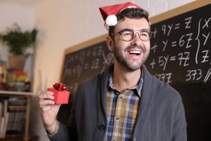 Christmas Gift Ideas For Male Teachers