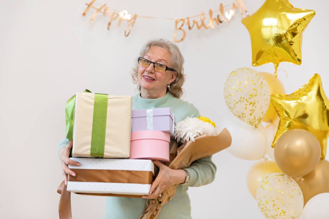 Gift Ideas for Her 65th Birthday