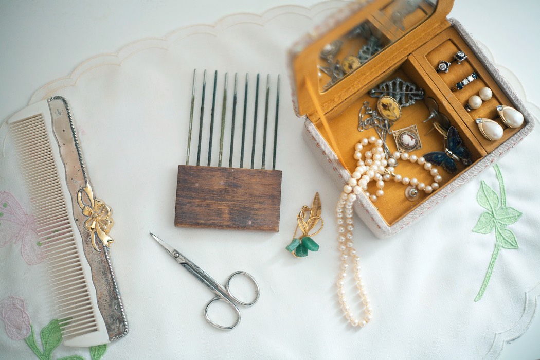 Heirloom Jewelry Keepsake Box Set Ideas for Vintage Gift 