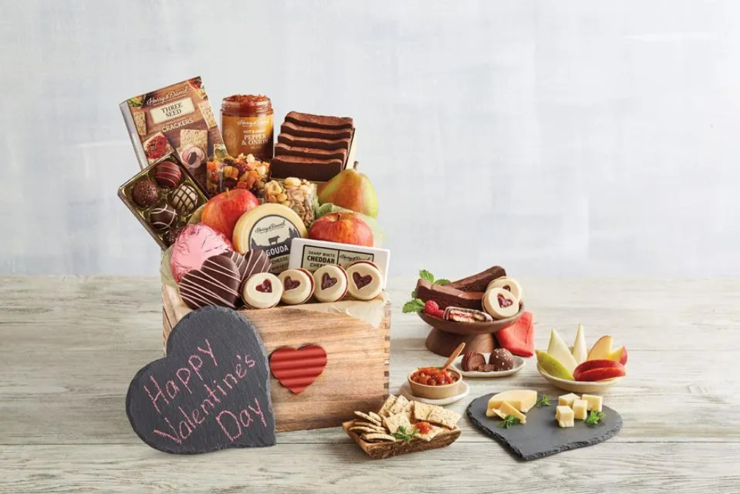 Gourmet Indulgence Basket Valentine’s Day Present Ideas