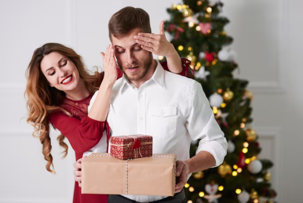Navigating the Art of Choosing Gifts for Couples Embracing Life in Their Prime