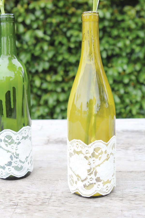 Elegant Wine Bottle Creative Gift Wrapping Ideas