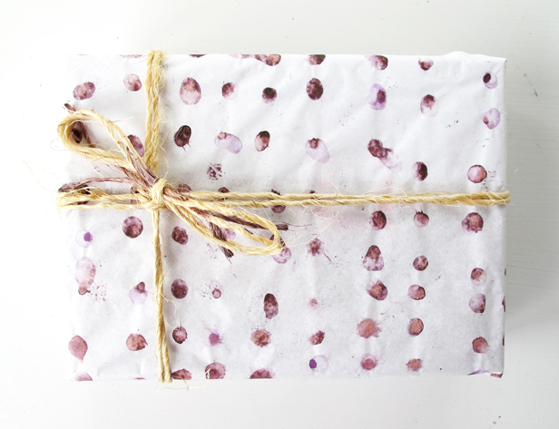 Paper-Based Wrapping Gift Without Box Ideas 