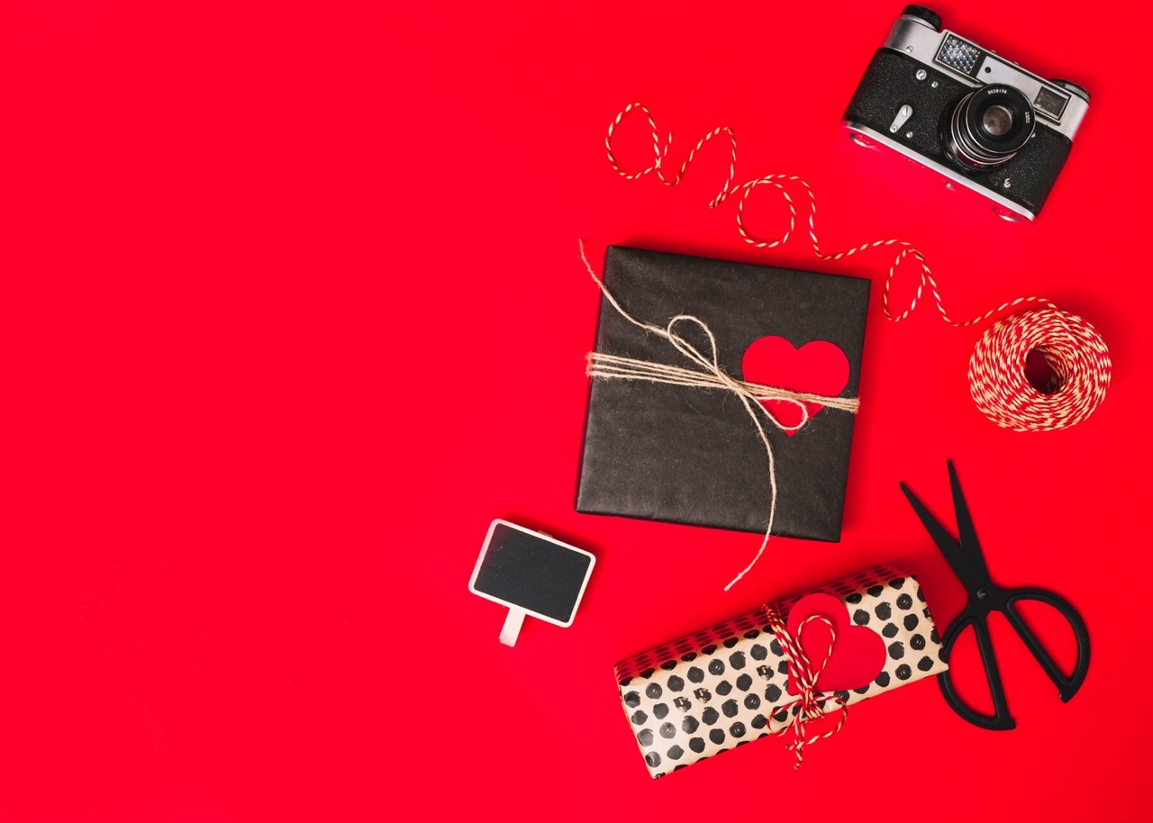 Tech-Focused Valentine's Day Gifts For Him Last Minute